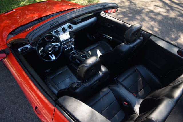 Used 2021 Ford Mustang Premium RWD image 26