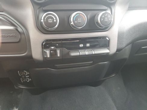 Used 2022 RAM 3500 Big Horn image 10