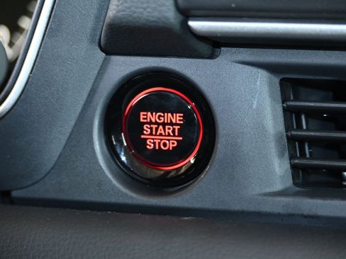 New 2025 Honda Pilot EX-L image 39