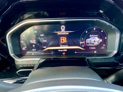 New 2026 GMC Sierra 1500 SLE image 45