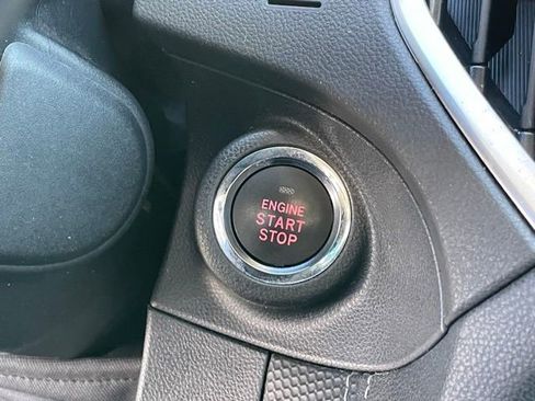 Used 2023 Subaru Outback Limited image 19