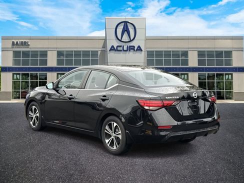 Used 2022 Nissan Sentra SV image 3