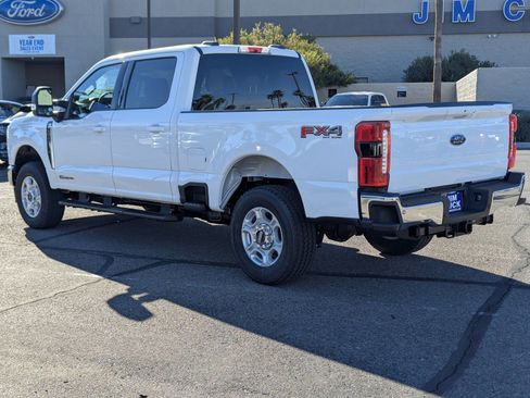 New 2026 Ford F250 XLT w/ XLT Premium Package AWD/4WD image 4