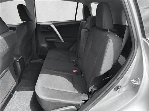 Used 2014 Toyota RAV4 LE FWD image 12