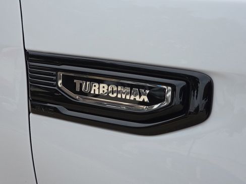 New 2026 GMC Sierra 1500 Pro w/ Graphite Edition image 6