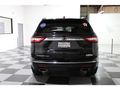 Used 2019 Chevrolet Traverse High Country w/ LPO, Floor Liner Package image 4