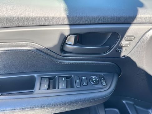 Used 2025 Honda Odyssey Sport-L image 28