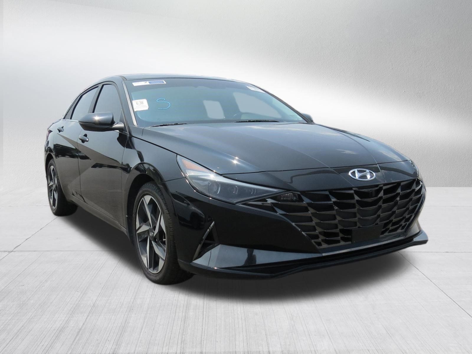 Used 2023 Hyundai Elantra Limited FWD image 7