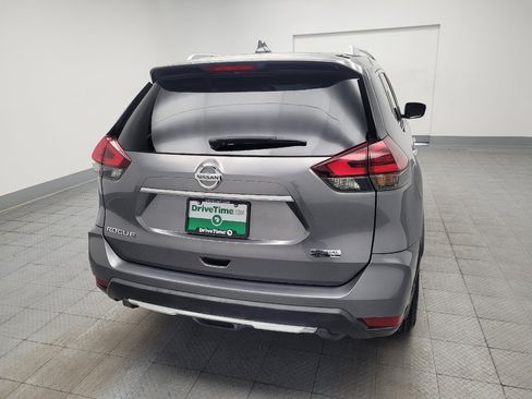 Used 2019 Nissan Rogue S w/ Special Edition Package FWD image 7