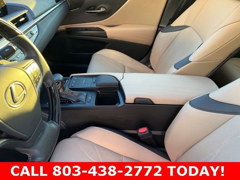 Used 2020 Lexus ES 350 Ultra Luxury image 9