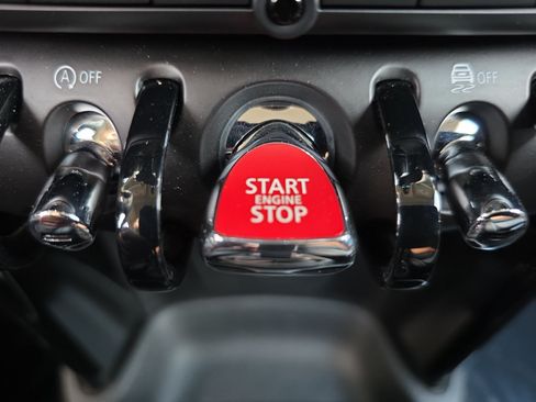 Used 2024 MINI Cooper S FWD image 14