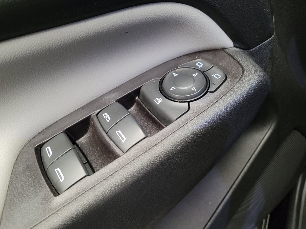 Used 2021 Chevrolet Equinox LS FWD image 27