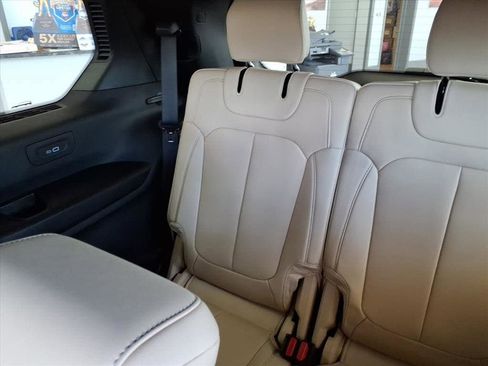 New 2026 Jeep Grand Cherokee L Limited AWD/4WD image 8