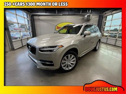 Used 2016 Volvo XC90 T6 Momentum w/ Momentum Plus Package