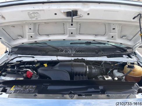 Used 2016 Ford E-350 and Econoline 350 Super Duty RWD image 10