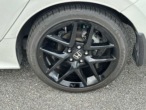 Used 2024 Honda Civic Sport image 12