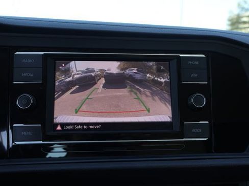 Certified 2024 Volkswagen Jetta S image 23