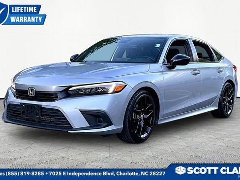 Used 2024 Honda Civic Sport image 3