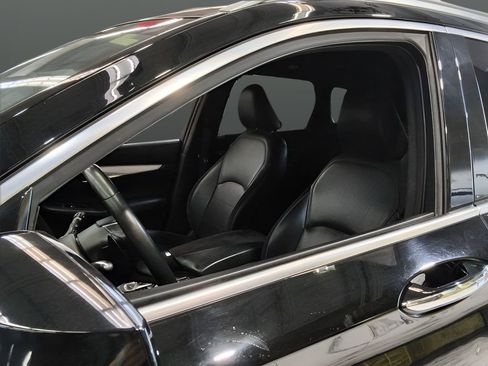 Used 2019 INFINITI QX50 Essential w/ Sensory Package AWD/4WD image 10