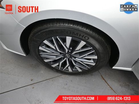 Used 2025 Nissan Altima 2.5 SV image 32