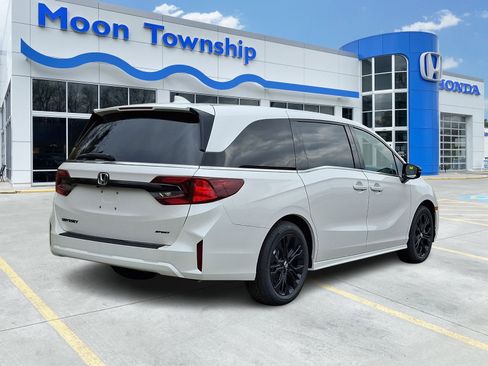 New 2026 Honda Odyssey Sport-L image 6