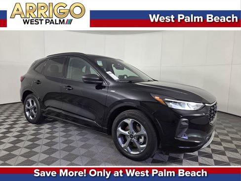Used 2024 Ford Escape ST-Line image 1