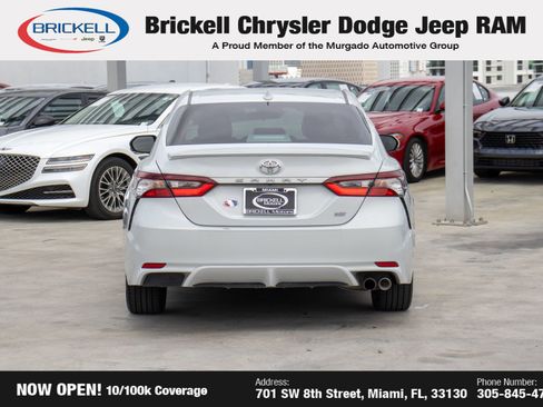 Used 2023 Toyota Camry SE image 6