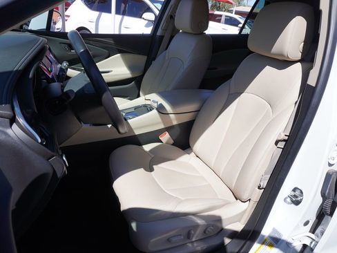 Used 2017 Buick Envision Essence image 13