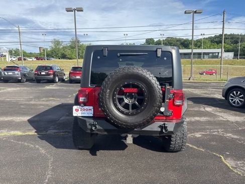Used 2015 Jeep Wrangler Unlimited Sport AWD/4WD image 7