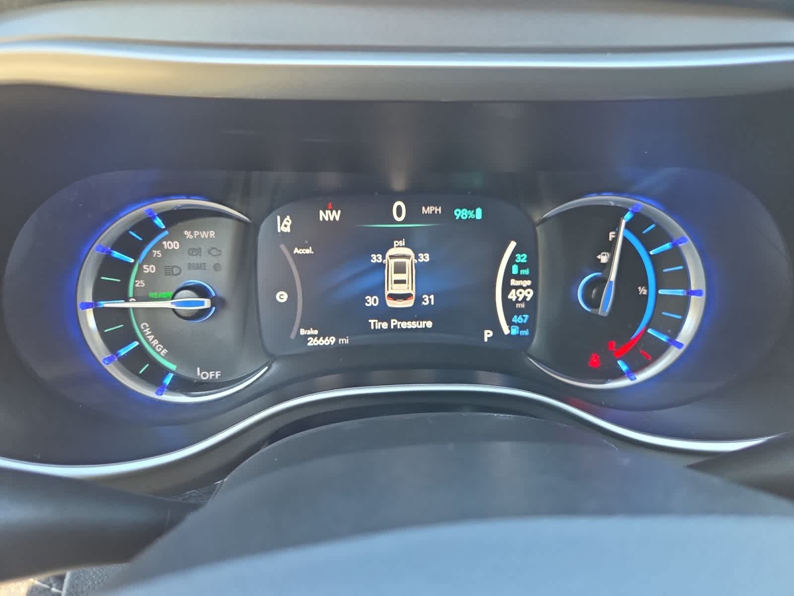Used 2023 Chrysler Pacifica Touring-L FWD image 12
