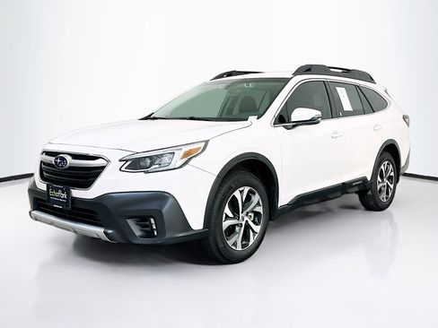 Used 2020 Subaru Outback Limited w/ Popular Package #2 AWD/4WD image 3