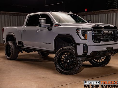 Used 2024 GMC Sierra 2500 AT4 w/ AT4 Premium Plus Package image 1