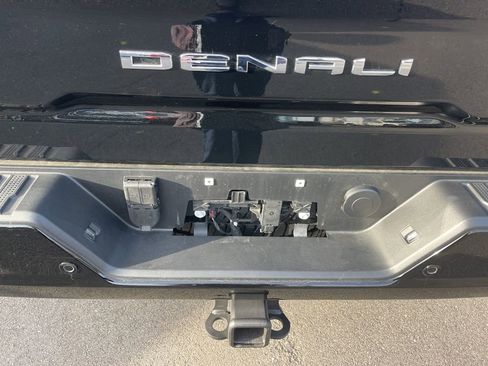 Used 2025 GMC Sierra 3500 Denali Ultimate image 34
