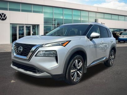 Used 2021 Nissan Rogue SL w/ Premium Package