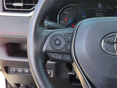 Used 2022 Toyota RAV4 XSE image 32