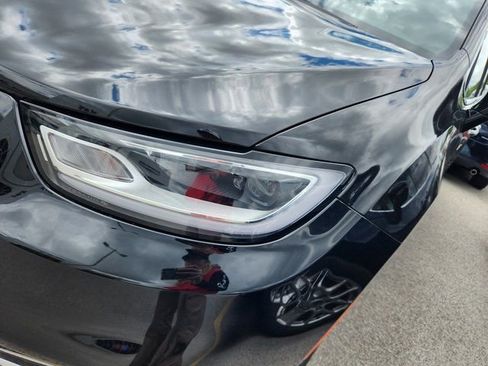 New 2025 Chrysler Pacifica Select FWD image 27