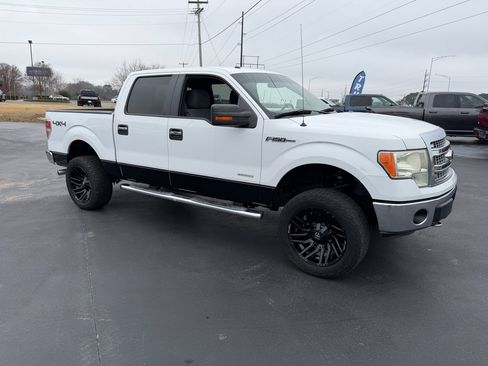 Used 2014 Ford F150 XLT w/ Equipment Group 302A Luxury image 2