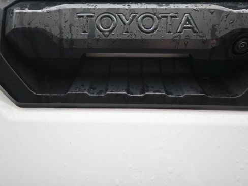 Used 2025 Toyota Tundra SR5 AWD/4WD image 22