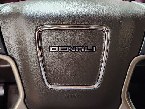 Used 2016 GMC Yukon Denali w/ Open Road Package AWD/4WD image 49