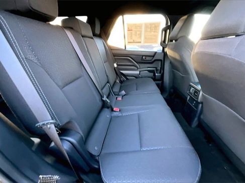 Used 2025 Toyota 4Runner SR5 image 24