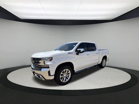 Used 2021 Chevrolet Silverado 1500 LTZ AWD/4WD image 3