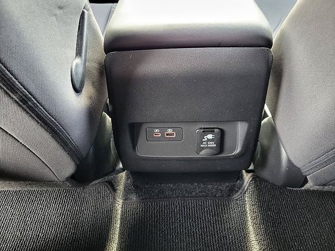 Certified 2024 Nissan Frontier SV w/ SV Convenience Package RWD image 31