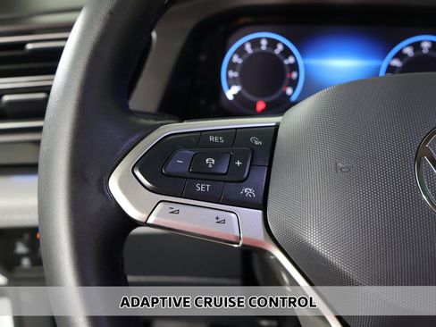 Used 2024 Volkswagen Atlas Peak Edition SEL AWD/4WD image 5