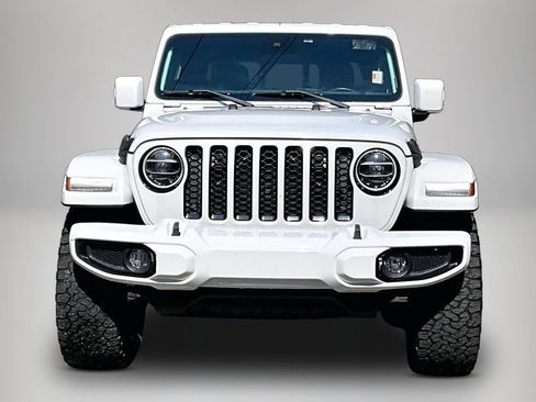 Used 2021 Jeep Gladiator Overland AWD/4WD image 3