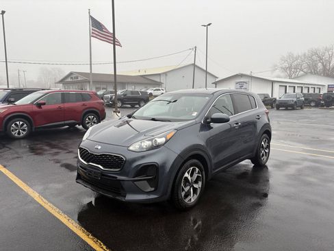 Used 2020 Kia Sportage LX FWD image 19