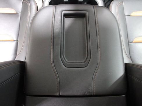 Used 2020 GMC Sierra 1500 AT4 w/ AT4 Premium Package AWD/4WD image 35