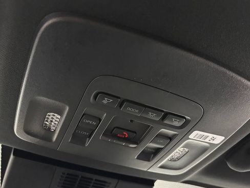 Used 2026 Toyota Camry Hybrid w/ Convenience Package FWD image 22