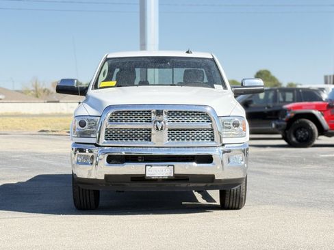 Used 2018 RAM 2500 Laramie image 2