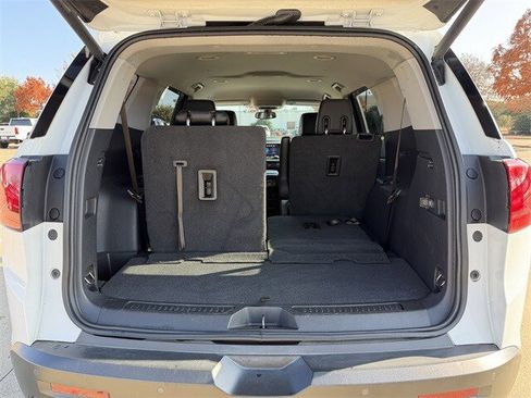 Used 2019 GMC Acadia SLT w/ Black Edition image 32