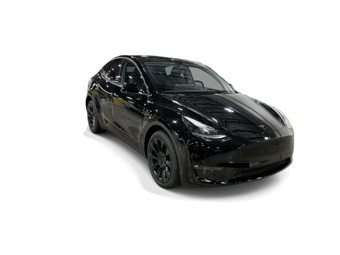 Certified 2023 Tesla Model Y Long Range AWD/4WD image 8
